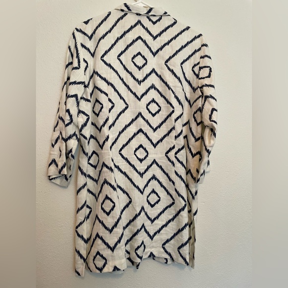 Connie Roberson Navy And White Linen Jacket/Top With French Knot Closure Size XL - Picture 2 of 6